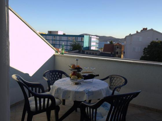 ApartHotel Bijeli Delfin Biograd Na Moru Buitenkant foto